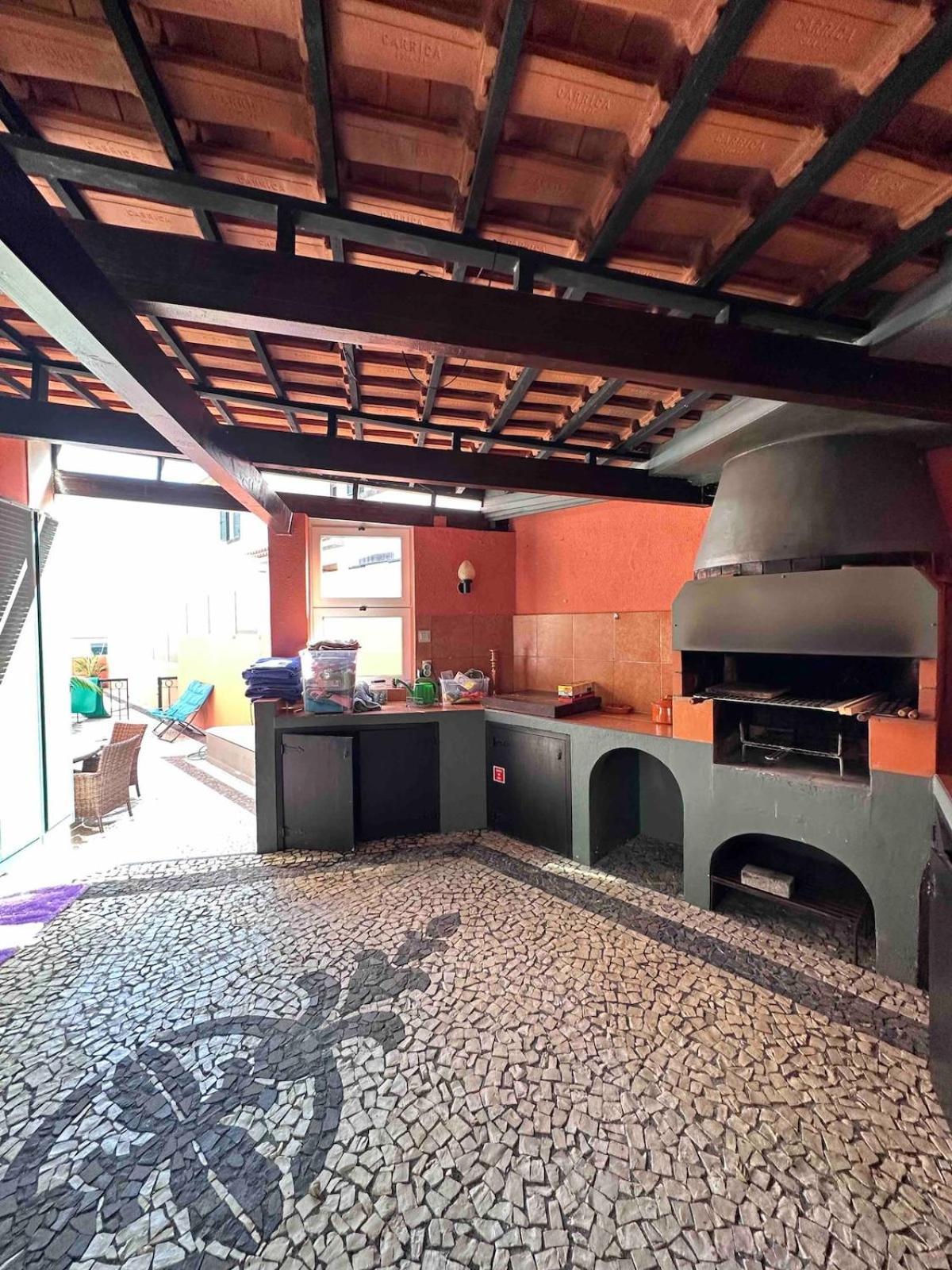Valhalla Villa